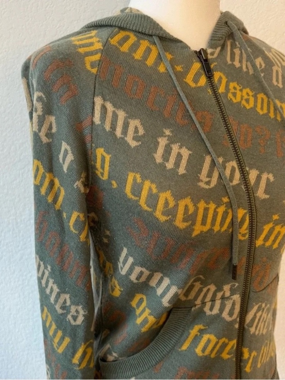 Rare Vintage L.A.M.B. Gwen Stefani Cashmere Multicolor Graphic Hoodie XL L